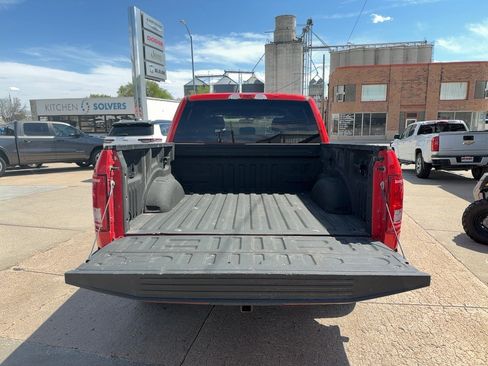 Used 2015 Ford F150 XLT w/ Equipment Group 301A Mid AWD/4WD image 8