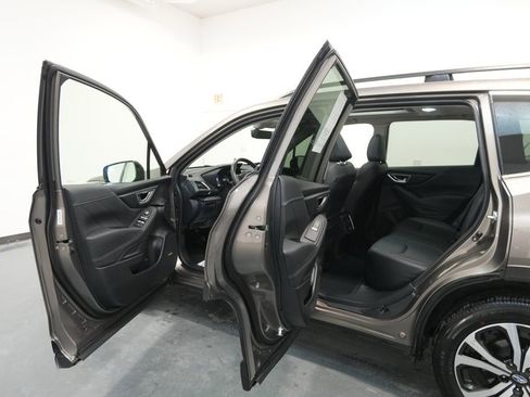 Used 2019 Subaru Forester Limited w/ Popular Package #3 image 25