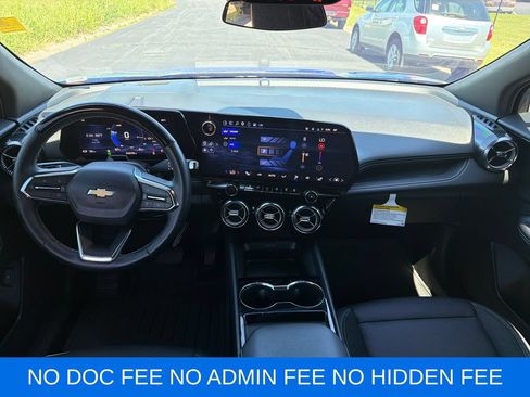 Used 2025 Chevrolet Blazer EV LT w/ Super Cruise Package AWD/4WD image 14