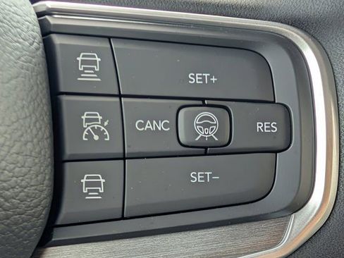 New 2026 Jeep Grand Wagoneer Limited w/ Premium Group II image 25