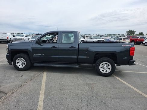 Used 2017 Chevrolet Silverado 1500 W/T w/ Trailering Package AWD/4WD image 12