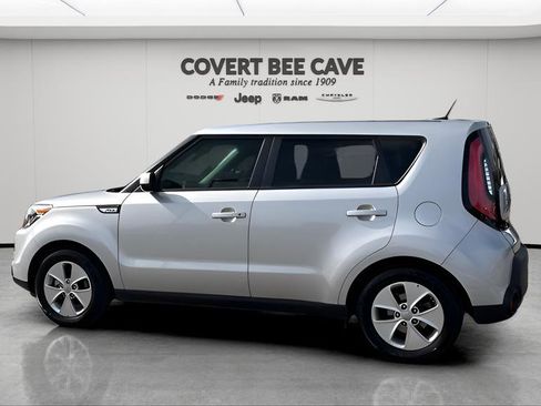 Used 2016 Kia Soul image 5