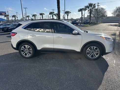 Used 2022 Ford Escape SEL image 7