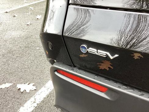 Certified 2025 Toyota bZ4X AWD image 13