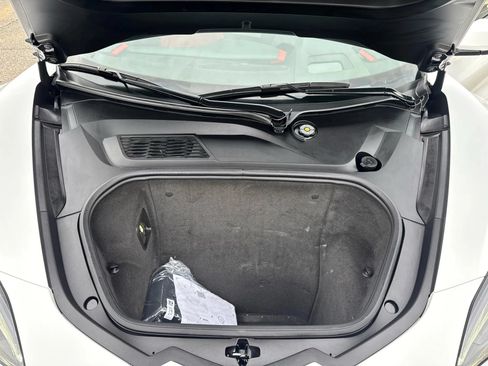 Used 2024 Chevrolet Corvette Z06 RWD image 28