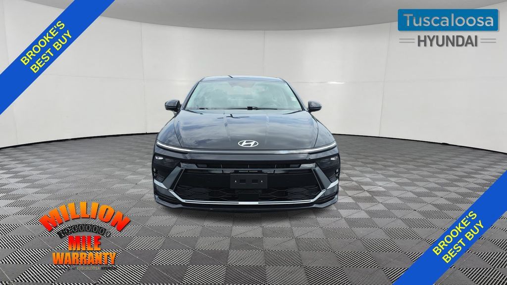 Used 2024 Hyundai Sonata SEL FWD image 2