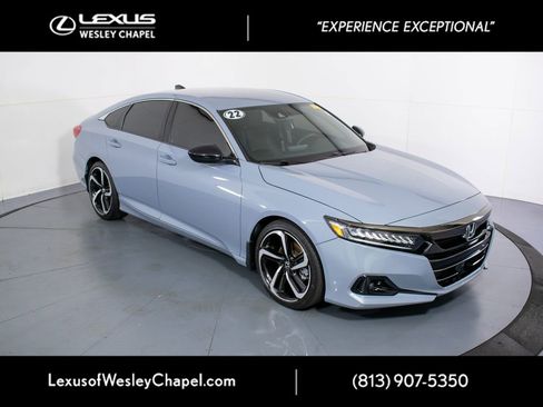 Used 2022 Honda Accord Sport image 2