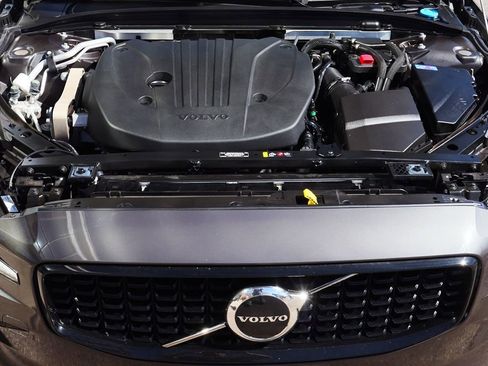 Used 2024 Volvo S60 B5 Core image 60