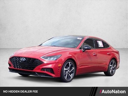 Used 2022 Hyundai Sonata SEL Plus w/ Preferred Accessory Package FWD image 1