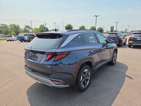 Certified 2025 Hyundai Tucson SEL AWD/4WD image 6