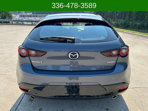 Used 2023 MAZDA MAZDA3 s FWD image 4