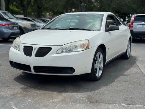 Used 2007 Pontiac G6 GT w/ Premium Package FWD image 6