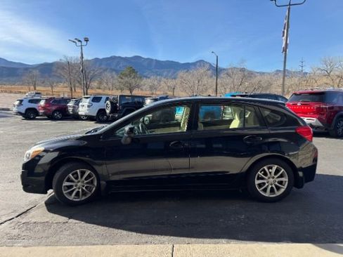 Used 2014 Subaru Impreza 2.0i Premium w/ All-Weather Package w/CVT image 4