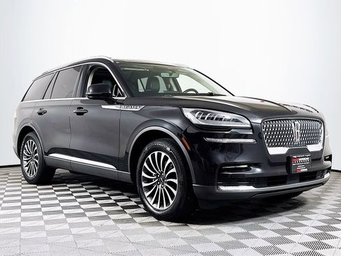 Used 2022 Lincoln Aviator Reserve AWD/4WD image 1