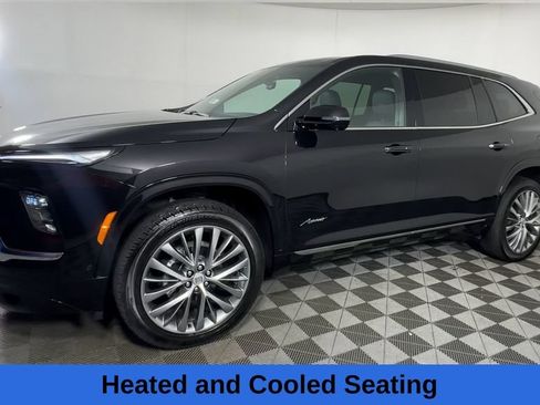 Used 2026 Buick Enclave Avenir w/ Super Cruise Package AWD/4WD image 5