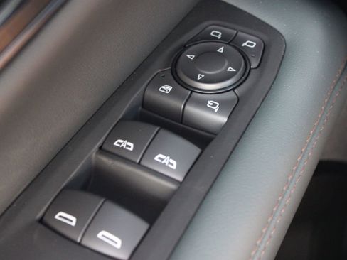 New 2026 GMC Yukon XL AT4 w/ AT4 Premium Plus Package image 28