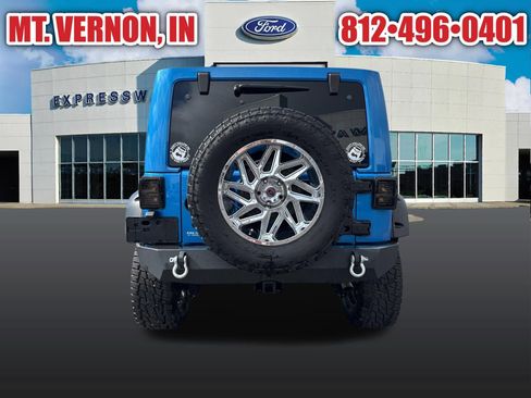 Used 2015 Jeep Wrangler Unlimited Sahara w/ Trailer Tow Group AWD/4WD image 13