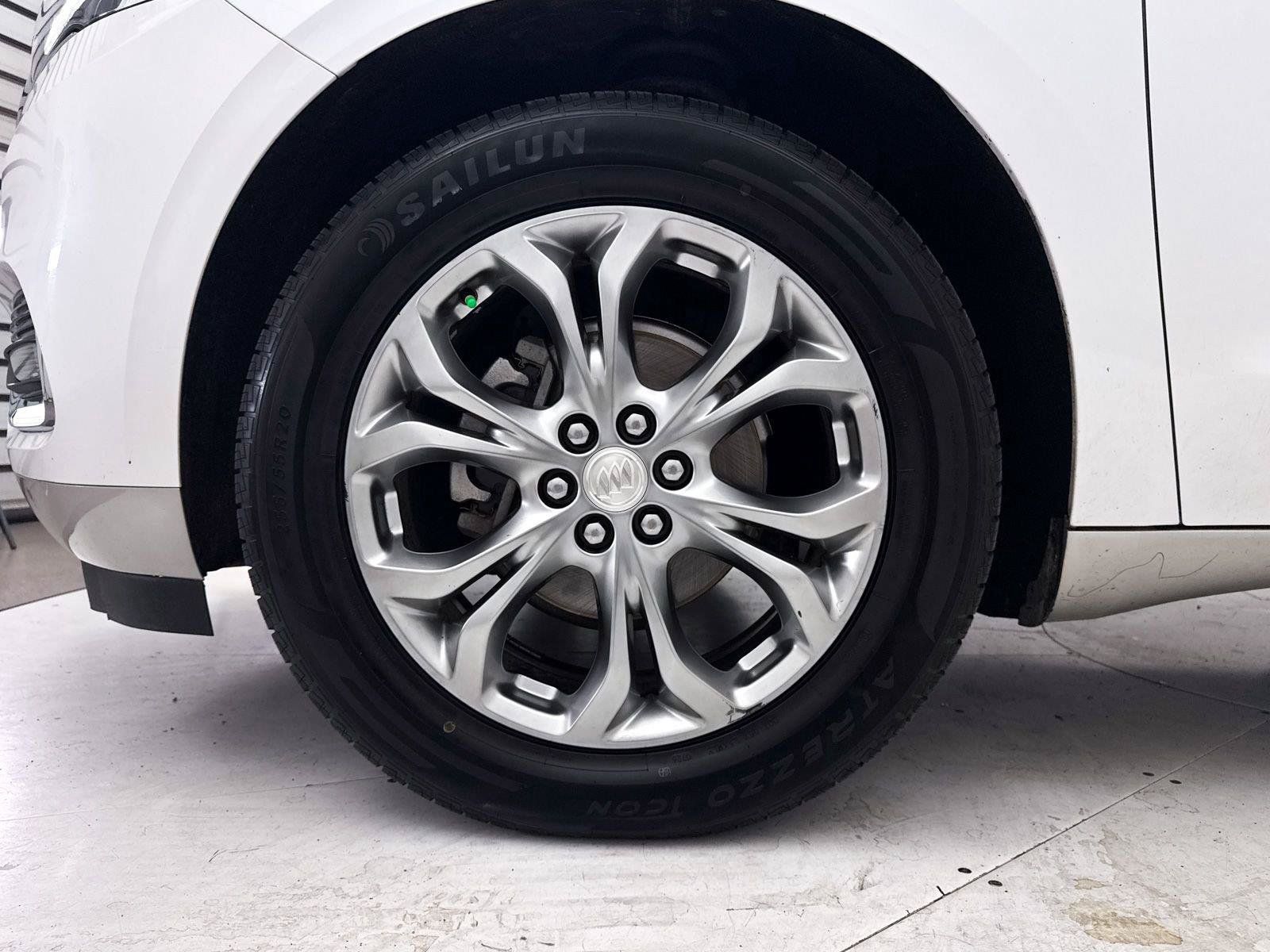 Used 2019 Buick Enclave Avenir w/ Avenir Technology Package FWD image 16
