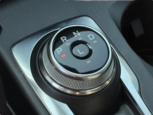 Used 2024 Ford Escape ST-Line Elite w/ Premium Technology Package AWD/4WD image 25