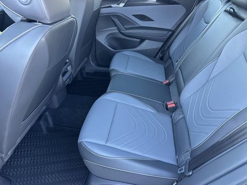 New 2026 Volkswagen Tiguan SE R-Line image 21