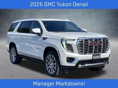 Used 2025 GMC Yukon Denali w/ Denali Reserve Package