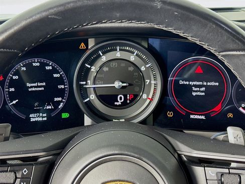 Used 2020 Porsche 911 Carrera image 13