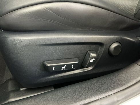 Used 2018 Lexus IS 300 F Sport w/ F Sport Package image 21