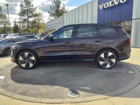 New 2025 Volvo EX90 Ultra image 7