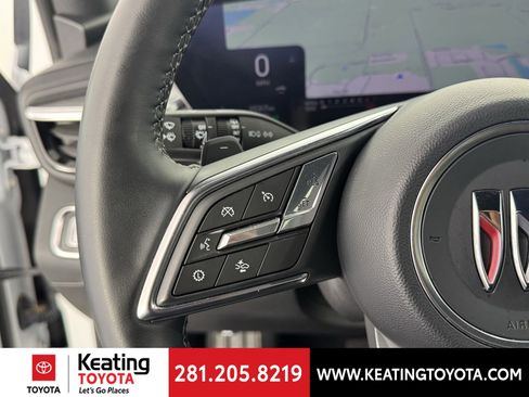 Used 2025 Buick Enclave Preferred image 26