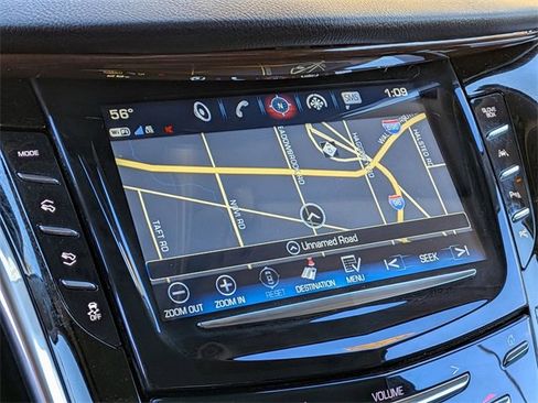 Used 2020 Cadillac Escalade Luxury image 15