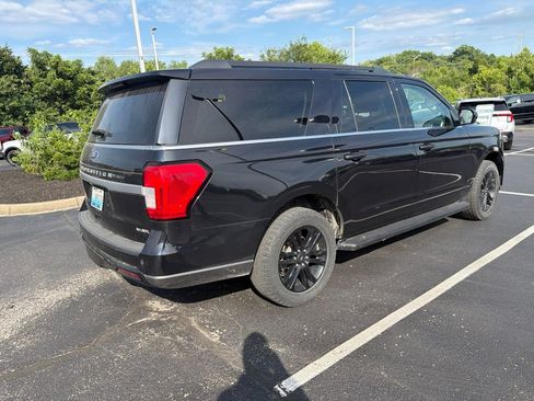 Used 2024 Ford Expedition Max XLT AWD/4WD image 4