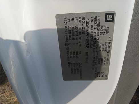 Used 2017 Chevrolet Express 2500 Extended RWD image 29