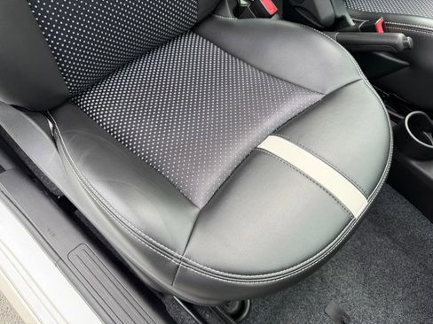 Used 2018 FIAT 500 e image 32