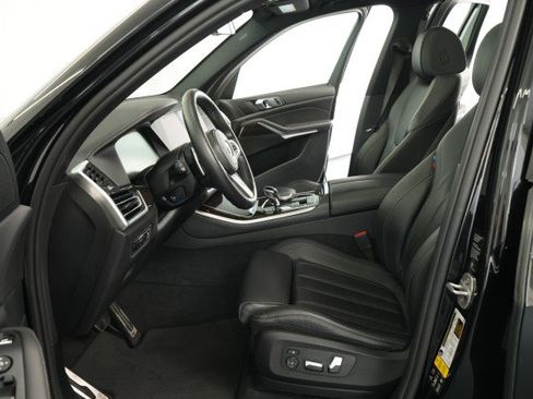 Used 2020 BMW X5 xDrive40i w/ M Sport Package AWD/4WD image 29