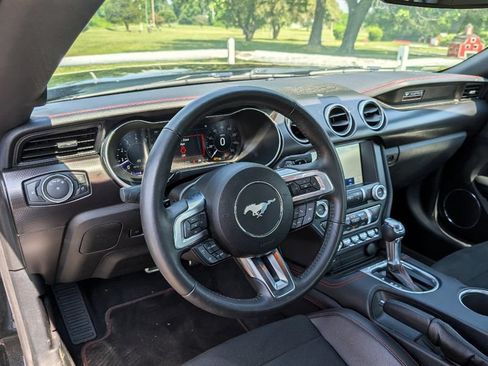 Used 2020 Ford Mustang GT Premium w/ Equipment Group 401A RWD image 17