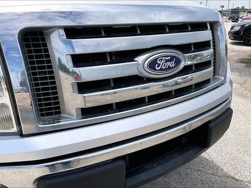 Used 2013 Ford F150 XLT w/ XLT Chrome Pkg image 32