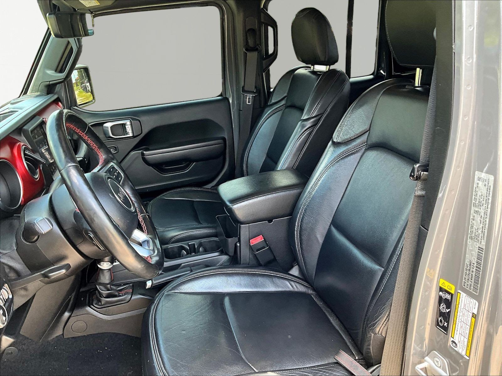 Used 2021 Jeep Gladiator Rubicon AWD/4WD image 22