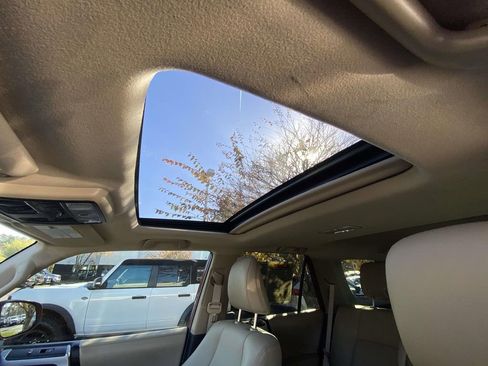 Used 2022 Toyota 4Runner Limited image 28