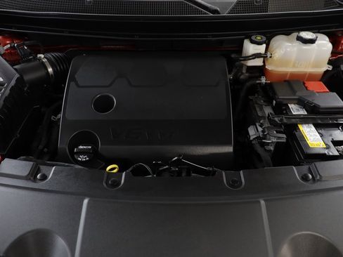 Certified 2023 Chevrolet Traverse LT image 23