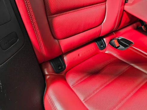 Used 2022 Porsche Macan GTS AWD/4WD image 23