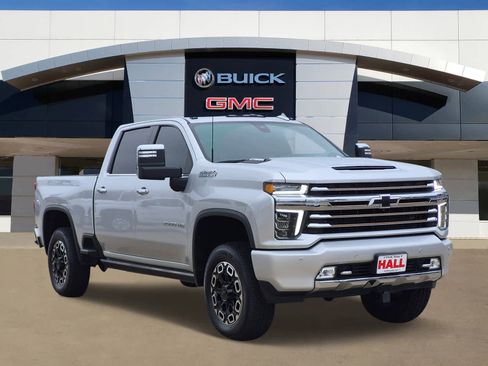 Used 2021 Chevrolet Silverado 2500 High Country w/ Z71 Off-Road Package image 1