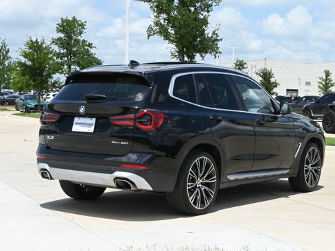 Used 2023 BMW X3 sDrive30i w/ Convenience Package w/ZPA RWD image 9