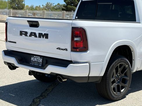 New 2026 RAM 1500 Laramie AWD/4WD image 8