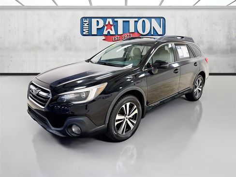 Used 2018 Subaru Outback 3.6R Limited image 3