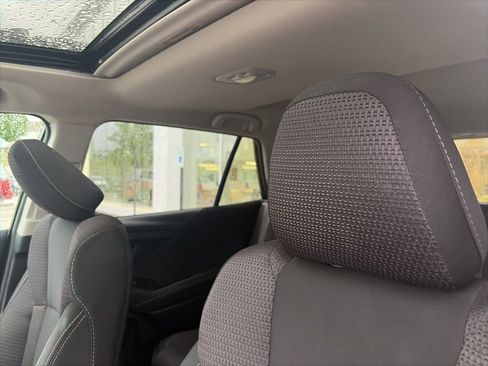 Used 2025 Subaru Outback Premium AWD/4WD image 24