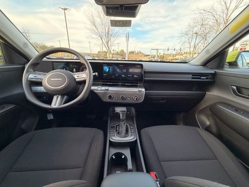 New 2026 Hyundai Kona SE image 27