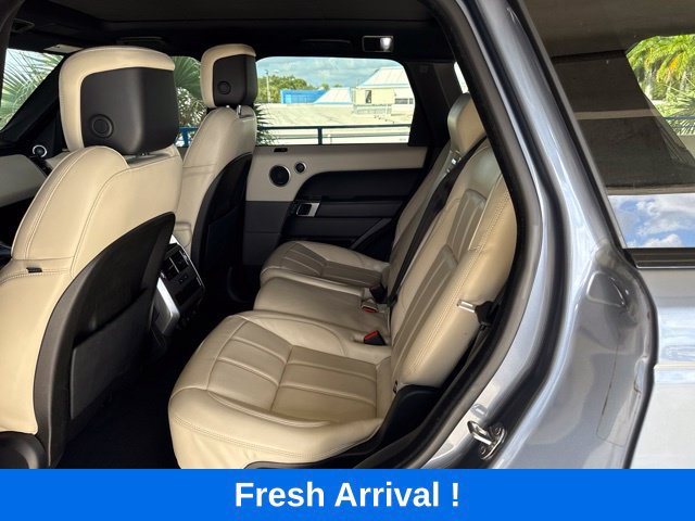 Used 2019 Land Rover Range Rover Sport HSE AWD/4WD image 3