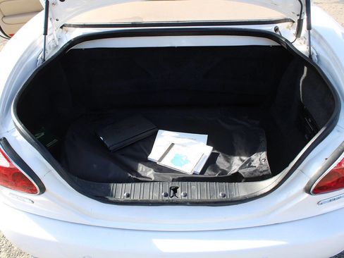 Used 2005 Jaguar XK8 XK8 2dr Convertible image 36