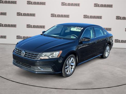 Used 2018 Volkswagen Passat 2.0T SE image 1