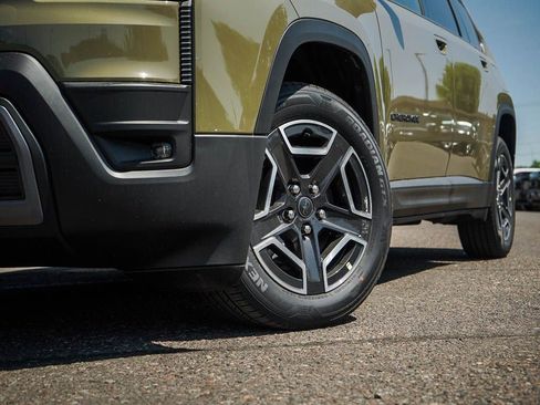 New 2026 Jeep Cherokee Laredo AWD/4WD image 6